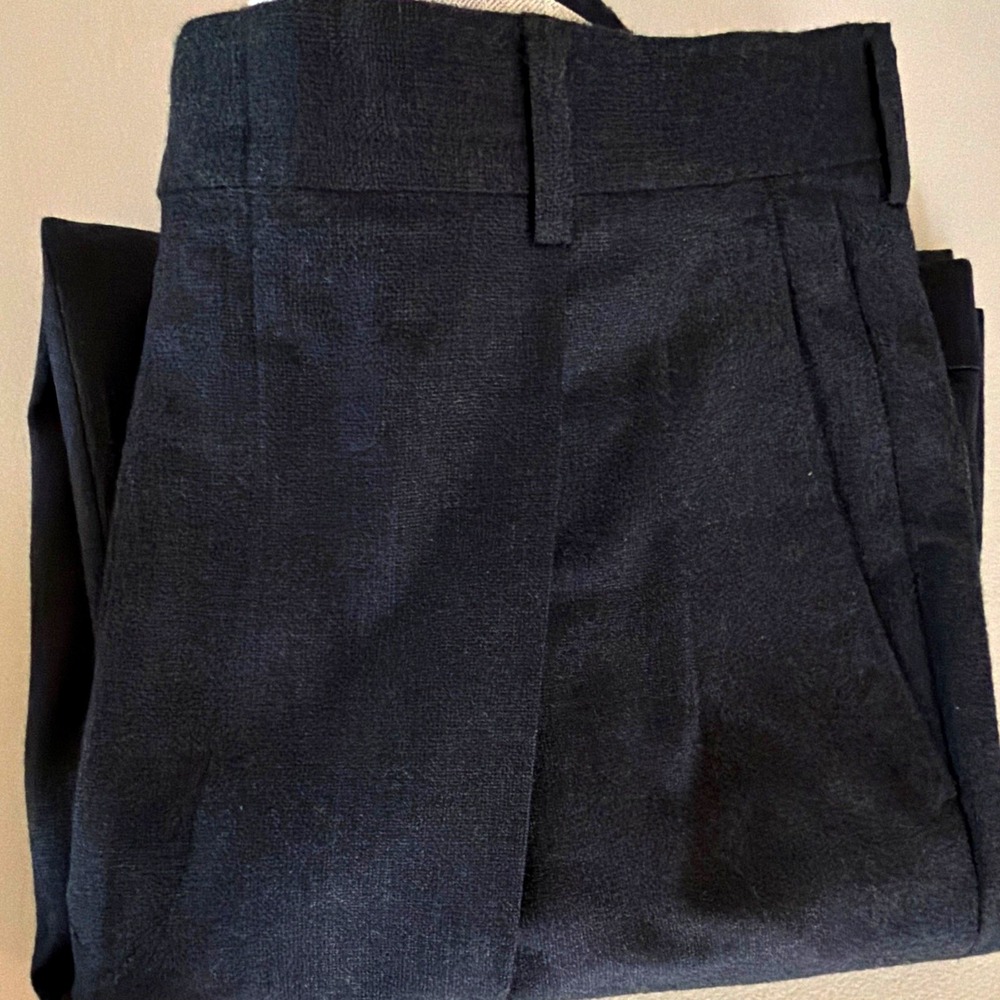 Hart Schaffner Marx Men's 34x28 Blue Solid Pleated Dress Pants Button Closure